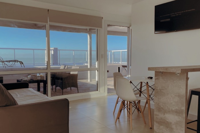 2 AMBIENTES CON TERRAZA